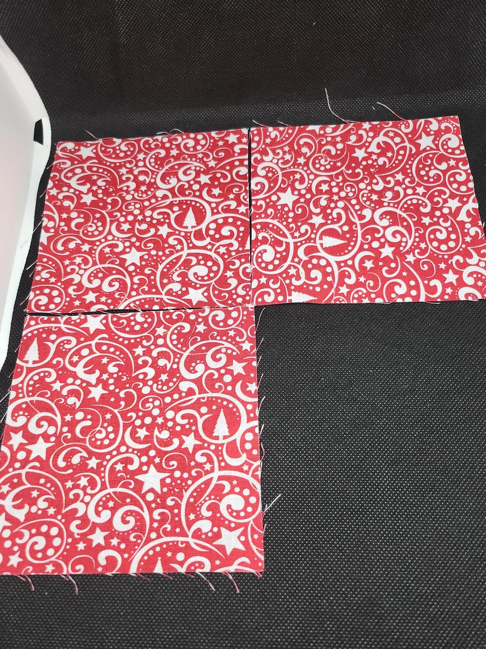 Red Holiday Print 4.75 Inch 3 Pcs Squares